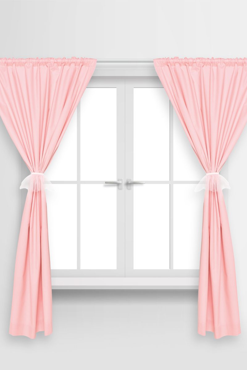 pasztell rózsaszín függöny babaszobába
