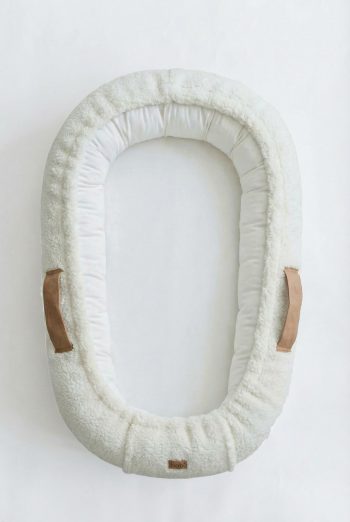 teddy babafészek cream web